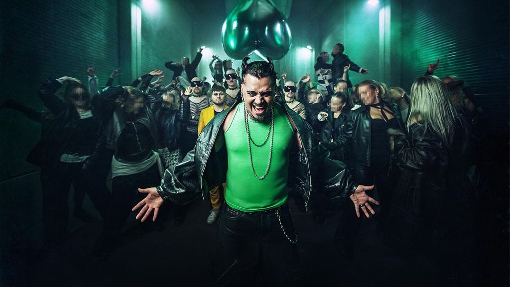 Käärijä esiintyy ensi vuonna Helsingin Veikkaus Arenalla.