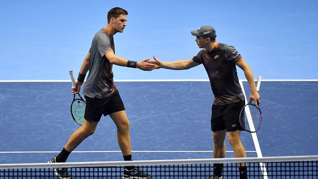 Henry Patten (vas.) ja Harri Heliövaara avasivat ATP-lopputurnauksen voitokkaasti.