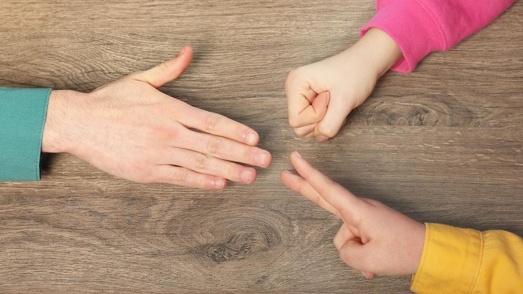 kivi, paperi, sakset