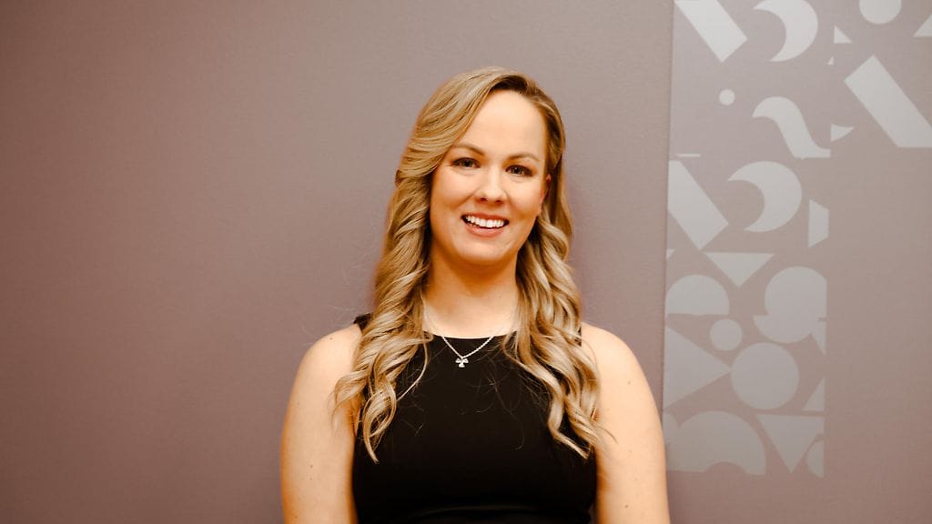 Ensitreffit alttarilla_S12_EPS13_asiantuntijat_Julia_Louhi_008