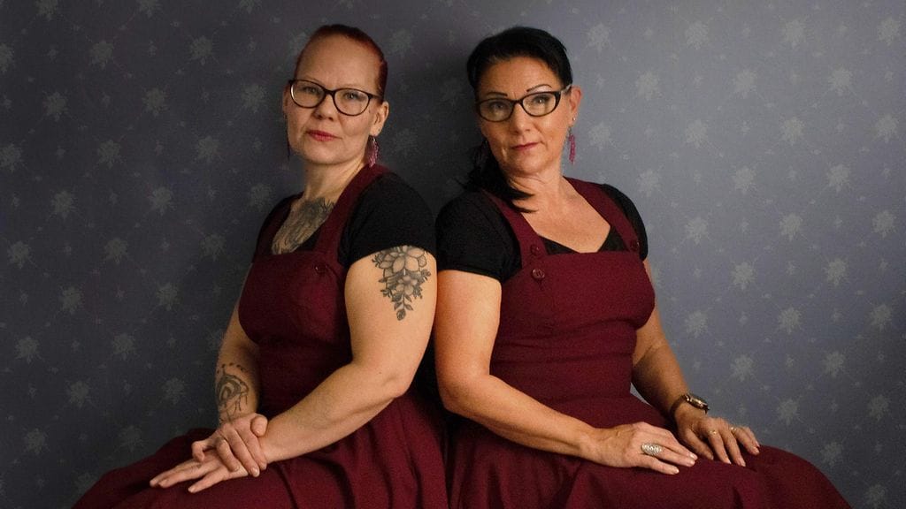 Riikka Ruokolainen ja Sarah Laukkanen kokivat naiseuteen iskevät menetykset ja päättivät ryhtyä tukemaan muita naisia.