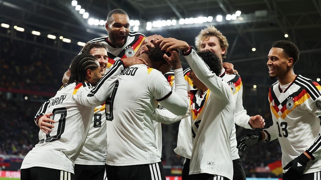 Saksa murskasi MM-karsintojen päätösottelussaan Slovakian maalein 6-0.