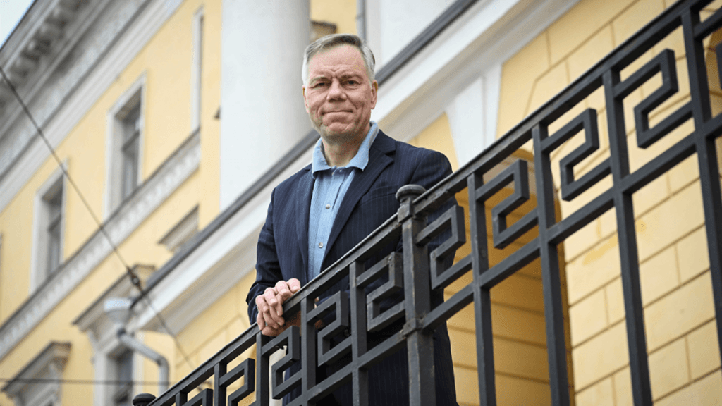 Suomen joutuminen alijäämämenettelyyn eli niin sanotulle talouden tarkkailuluokalle vaikuttaa ilmeiseltä, sanoo valtiovarainministeriön kansliapäällikkö Juha Majanen.