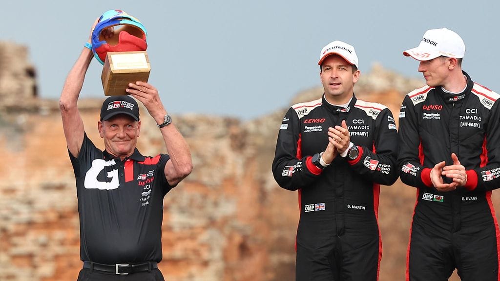 Juha Kankkunen (vas.) on ollut pidetty hahmo Toyotalla.