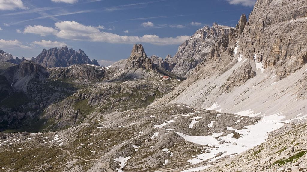 AOP Dolomiittien vuoristo