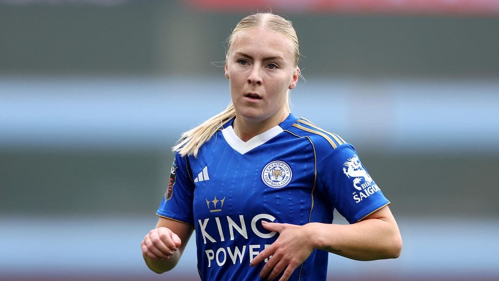 Leicesterin ja Helmareiden Jutta Rantala loukkasi jälleen polvensa.