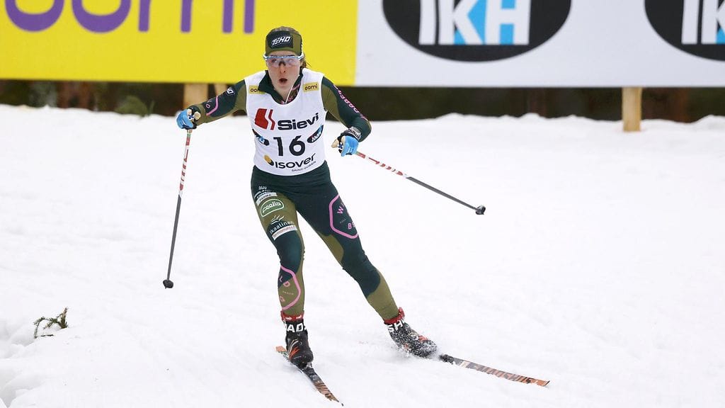 Krista Pärmäkoski kertoi tiimikaverin rikkoneen polkaisseen hänen sauvansa rikki.