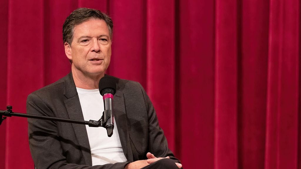 Hylätyt syytteet kohdistuivat liittovaltion poliisi FBI:n entiseen johtajaan James Comeyyn.