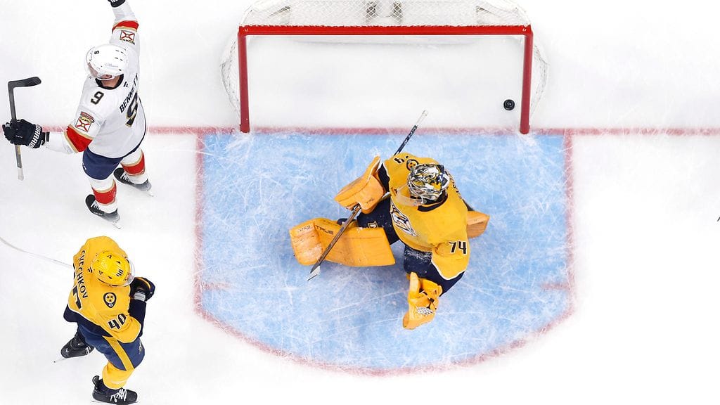 Florida Panthers mätti maaleja, ja Juuse Saroksen ilta Nashville Predatorsin veräjällä jäi lyhyeksi.