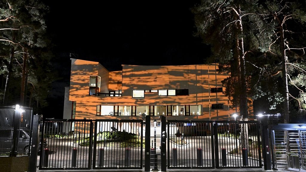 Presidentin virka-asunto lehtikuva 2511