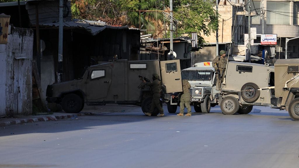 AOP Israelin joukot Länsiranta 2