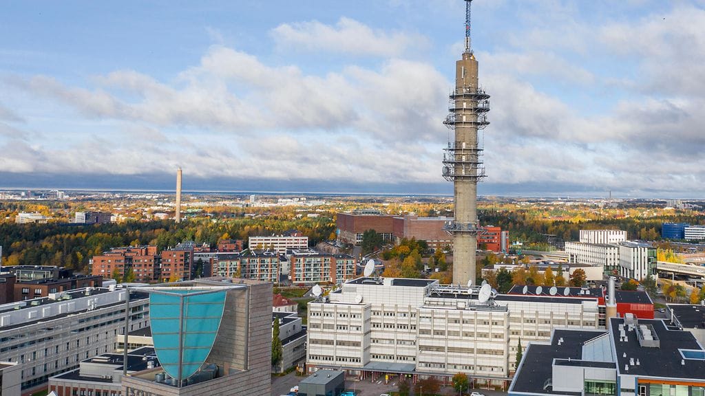 Kuvituskuvaa Ylen linkkitornista.