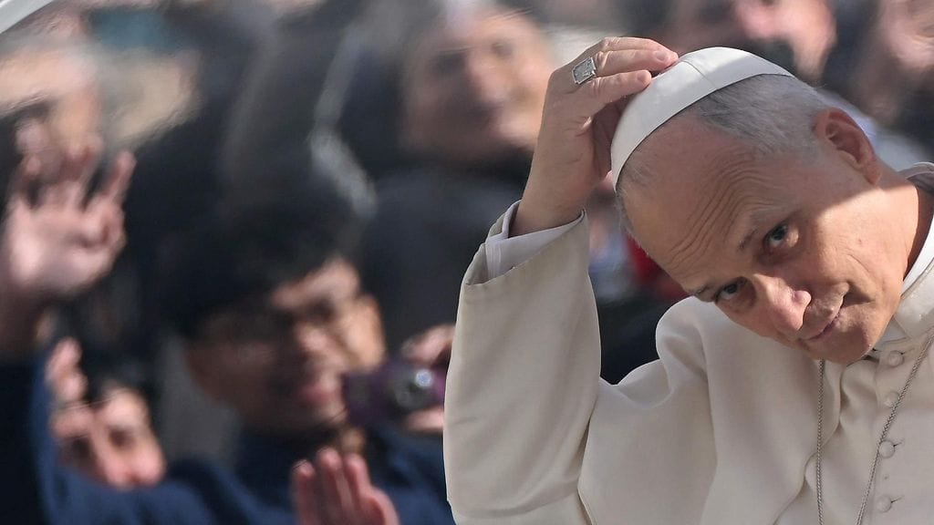 Paavi Leo aloittaa tänään ensimmäisen Italian ulkopuolelle suuntautuvan vierailunsa Turkista.