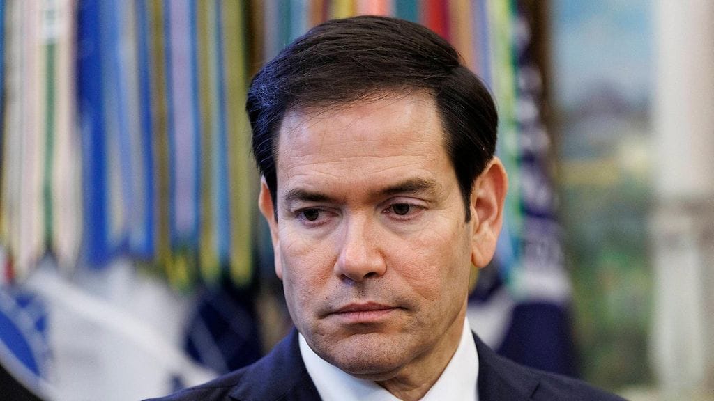 Ulkoministeri Rubio Valkoisessa talossa marraskuussa.