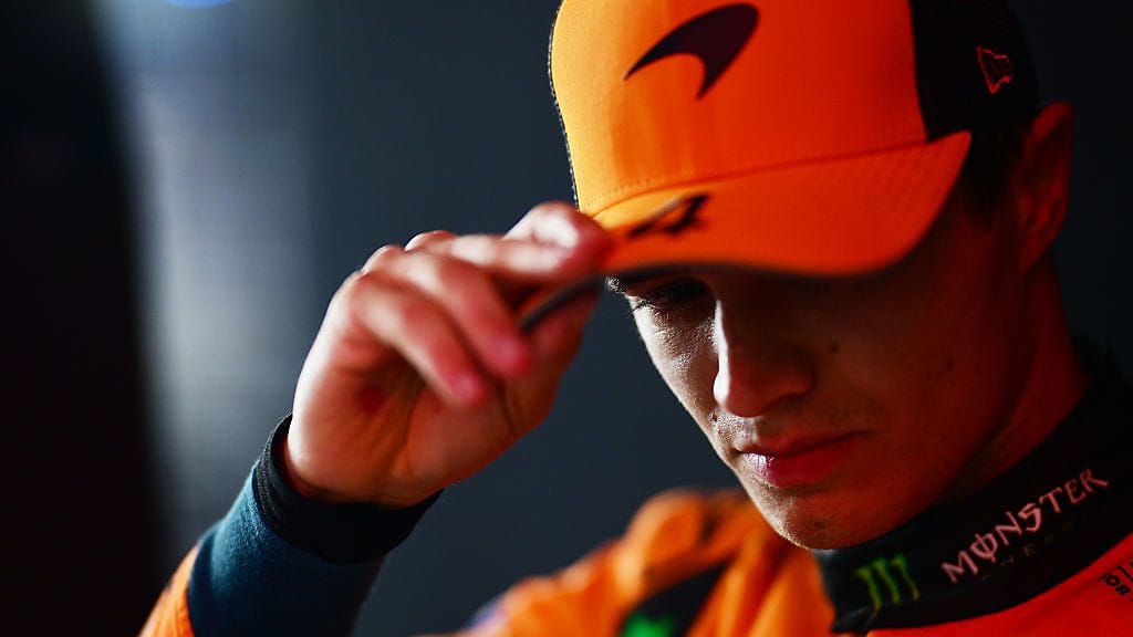Lando Norris halusi vain nukkumaan.