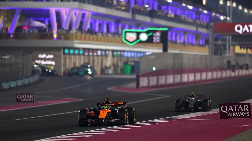 McLarenin Lando Norris pääsi ohi Mercedeksen Kimi Antonellista Qatarin GP:n toiseksi viimeisellä kierroksella.