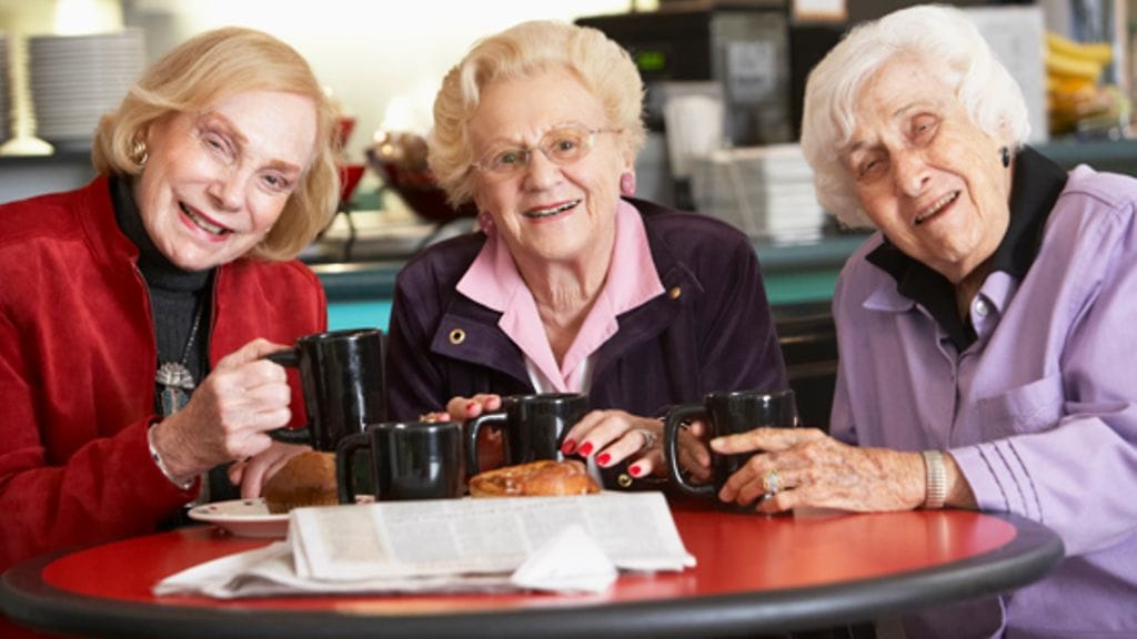 Vanhuksilla on oma tehtävänsä yhteiskunnassa.