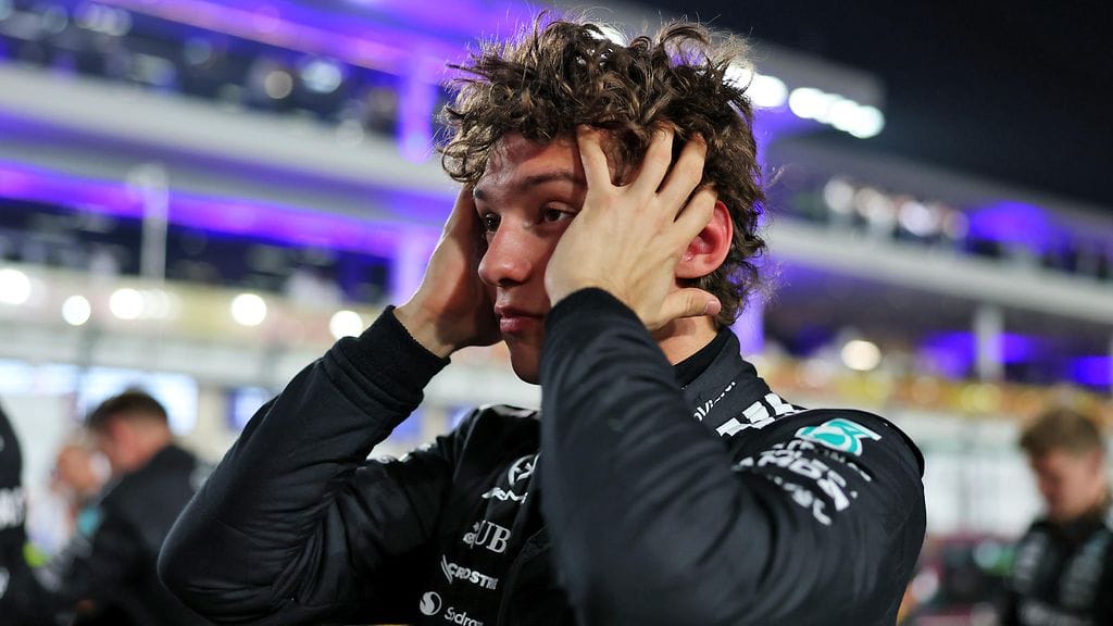 Kimi Antonelli joutui F1-yleisön vihan kohteeksi Qatarin GP:n tapahtumista.