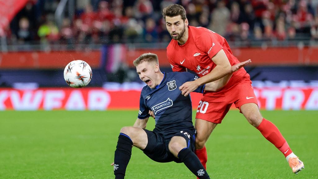 Oliver Antman loukkaantui.