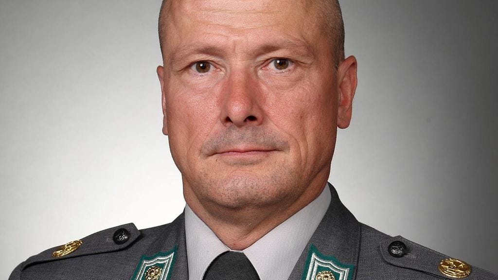 Presidentti antoi Matti Hongolle (kuvassa) prikaatikenraalin palvelusarvo erityistehtävän hoidon ajaksi.