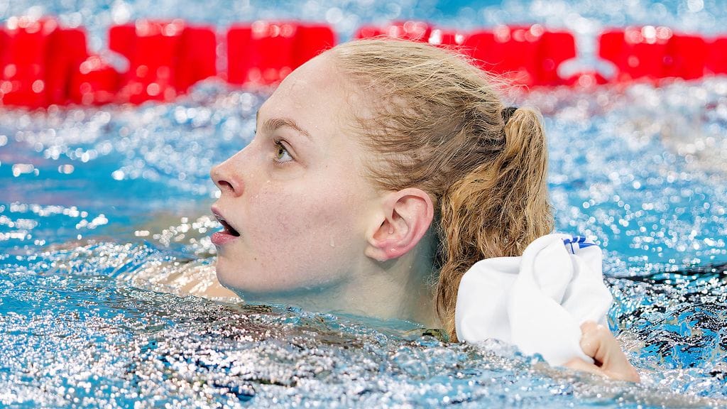 Laura Lahtinen kauhoi Suomen ennätyksen lyhyen radan EM-uinneissa Puolassa.