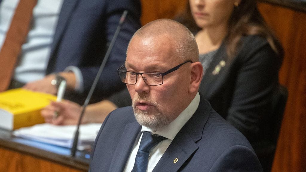 Jukka Mäkynen (kuvassa) sanoo olleensa tyytymätön asianomistajan työpanokseen, mutta kiistää, että olisi koskaan esittänyt tästä valheellisia tai halventavia väitteitä.