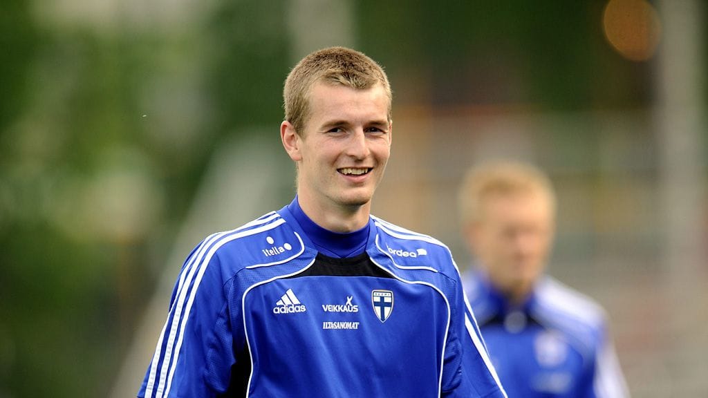 Lukas Hradecky.