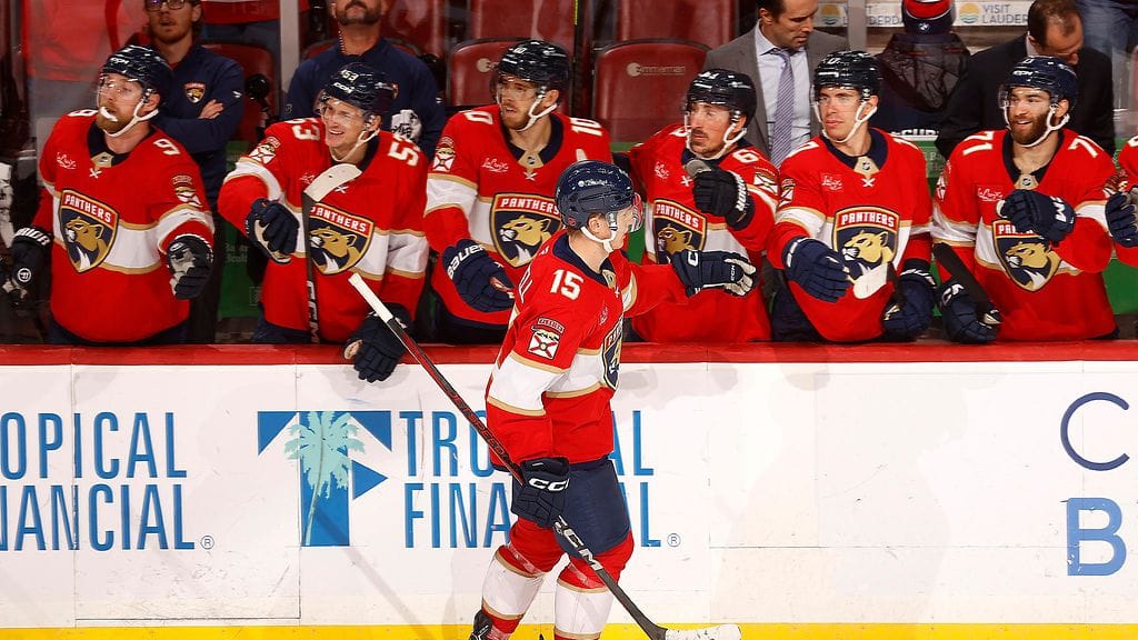 Anton Lundell teki tärkeän tasoitusmaalin yön NHL-kierroksella.