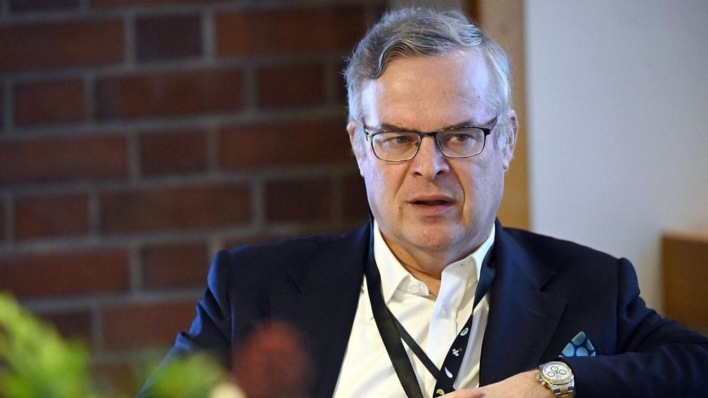 Brysselissä työmatkalla ollut Lasse Lehtonen on joutunut sairaalahoitoon.