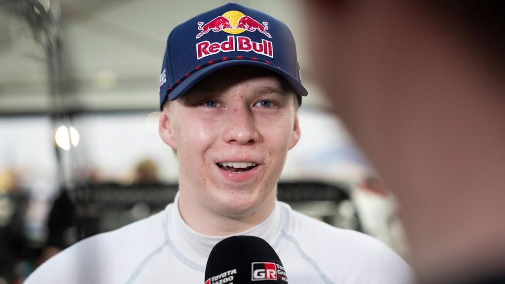 Kalle Rovanperä hyvästeli rallin MM-rallin Saudi-Arabiassa marraskuussa.