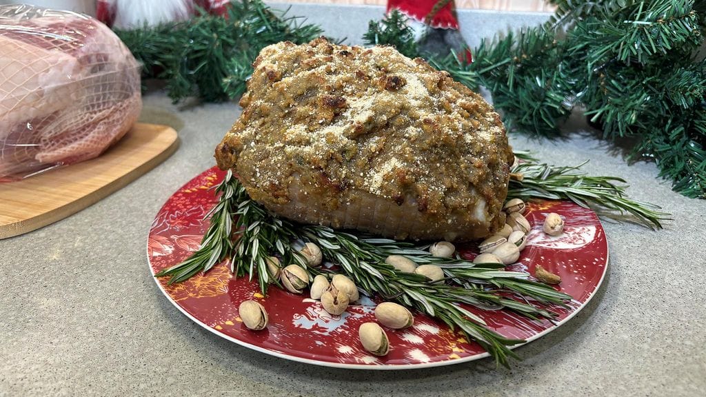 Pistaasikuorrutettu kinkku joulukinkku