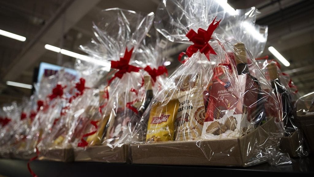 Esimerkiksi herkkukorit ovat verovapaita lahjoja työntekijöille.