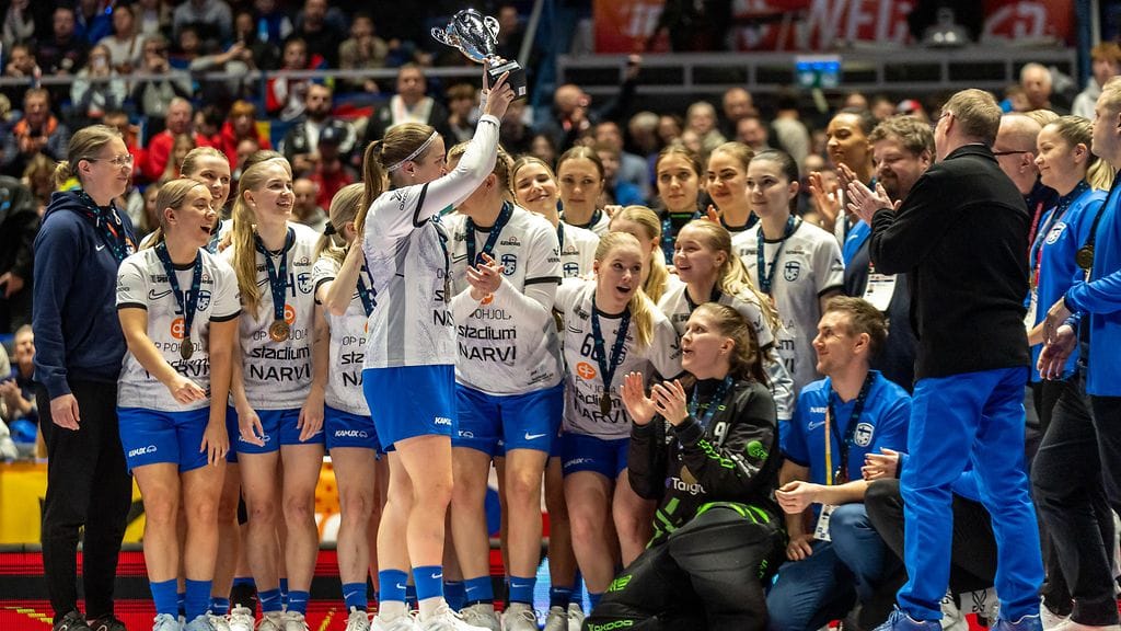 Suomi voitti pronssia salibandyn MM-kisoissa.