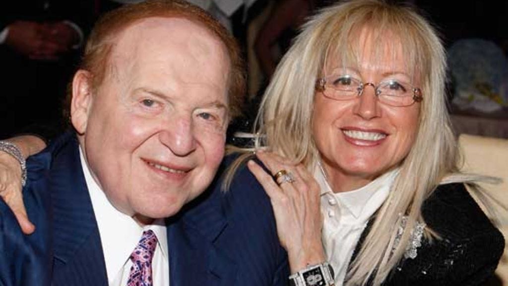 Pariskunta Sheldon ja Miriam Adelson