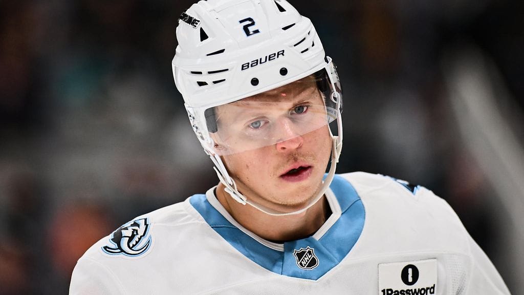 Olli Määttä on ollut Leijonien luottopakki aina maajoukkueessa pelatessaan, mutta vastuu on ollut viime aikoina kortilla Utah Mammothissa.