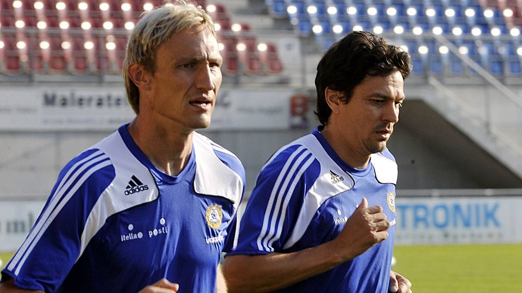 Sami Hyypiä ja Jari Litmanen nähdään taas nurmella.