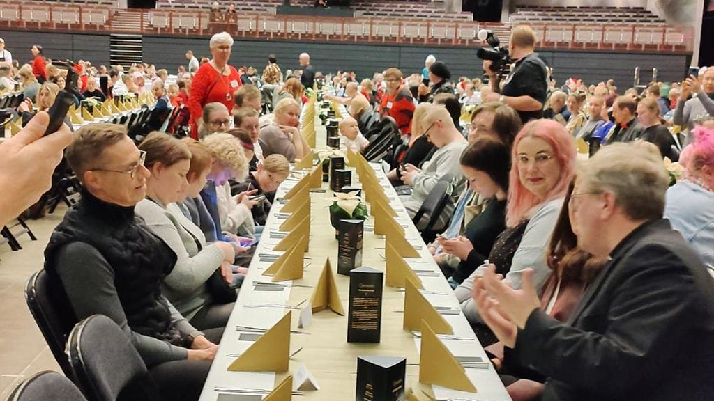 Vähävaraisten joulujuhla Turussa sai kunniavieraakseen presidentti Alexander Stubbin.
