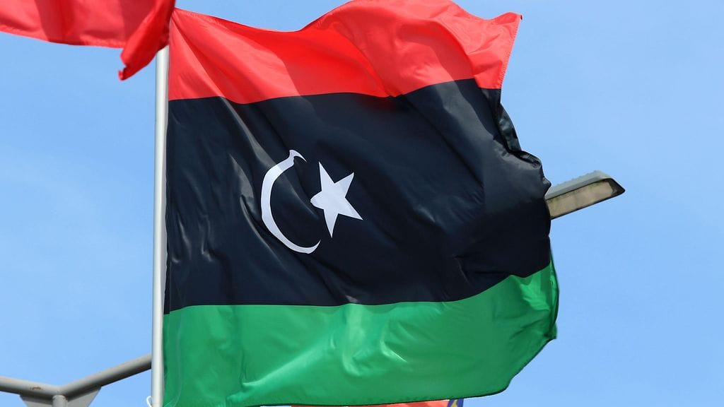 Kuvituskuvassa on Libyan lippu.