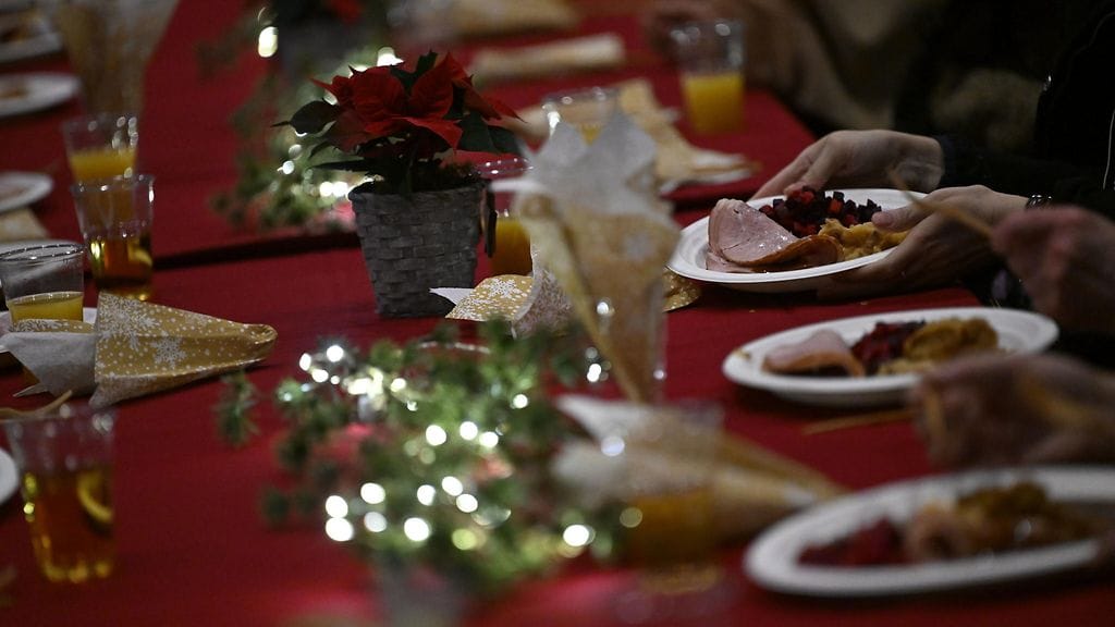 LK 2412 Hursti joulujuhla ruoka