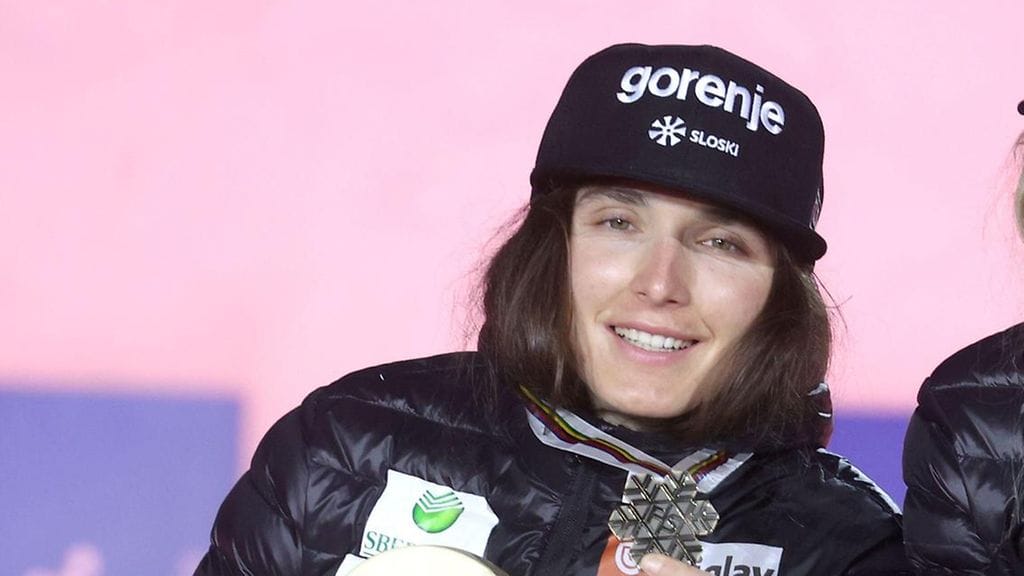 Slovenian sprinttispesialisti Eva Urevc päättää uransa 30-vuotiaana.