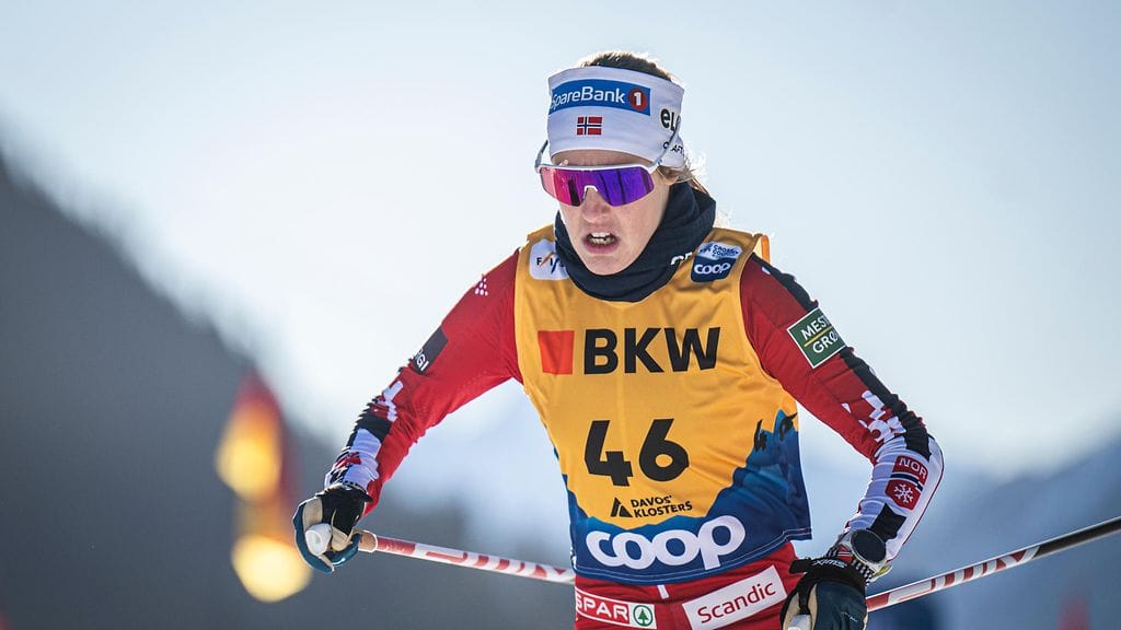 Norjalaishiihtäjä Karoline Simpson-Larsen oli paikan päällä samassa hotellissa, josta ampumahiihtäjä Sivert Guttorm Bakken löytyi kuolleena.