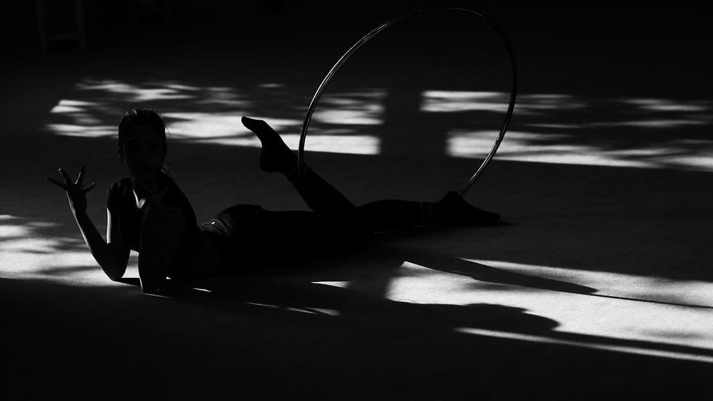 Entinen voimistelija on poissa. Kuvituskuva.