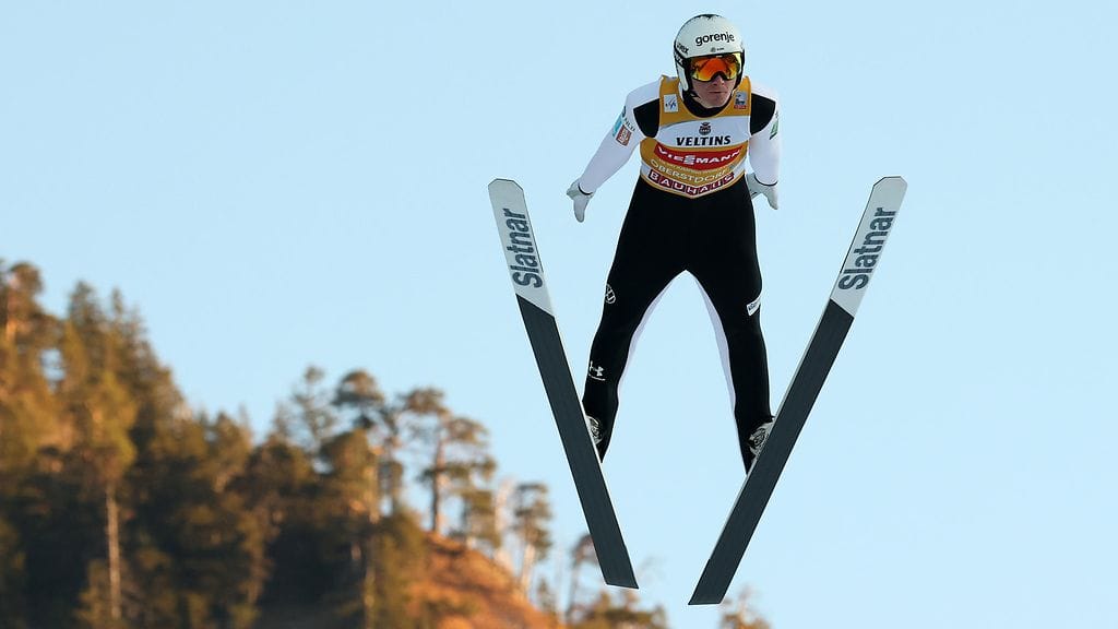 Domen Prevc oli omaa luokkaansa.