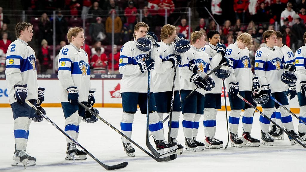 Nuoret Leijonat taipui Kanadalle 4–7.
