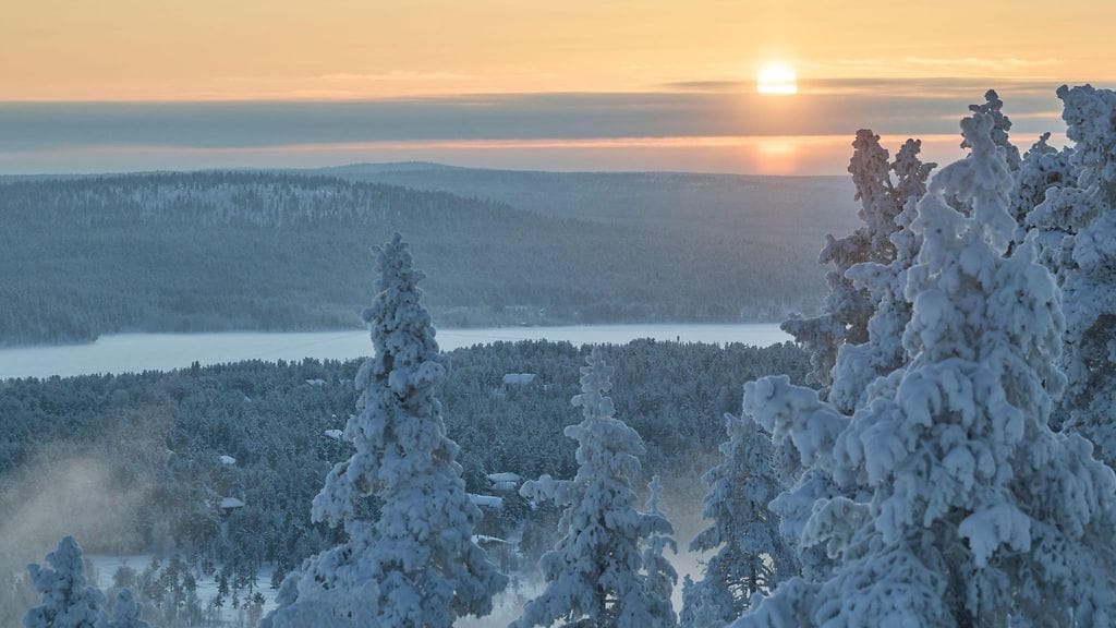 Kuvassa Enontekiön tunturimaisemaa.
