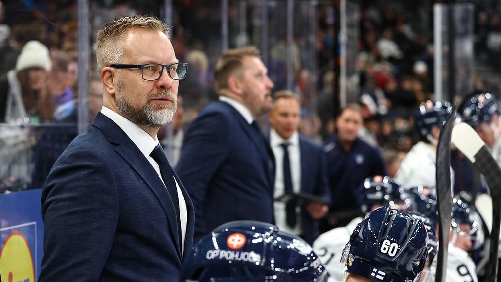Mikko Manner jatkaa HPK:n päävalmentajana kaudella 2026-27.
