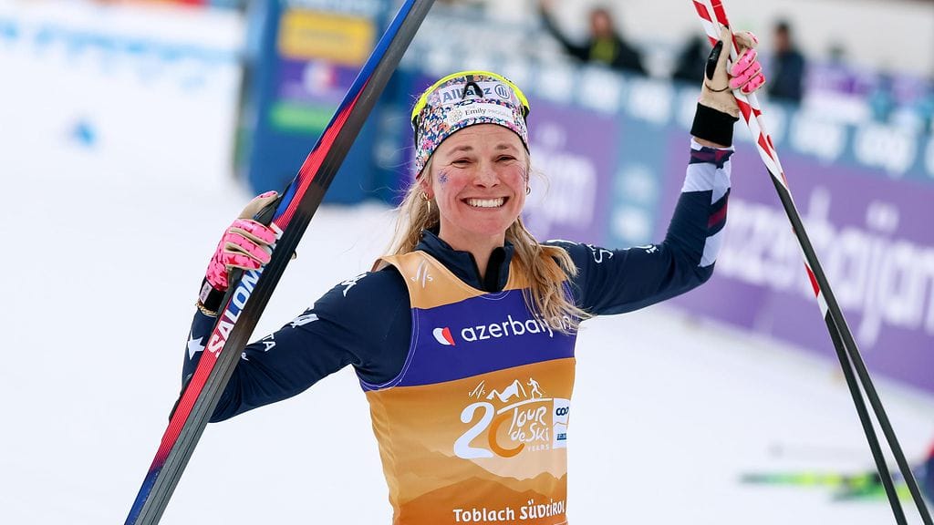 Jessie Diggins voitti ylivoimaisesti Tour de Skin 20 kilometrin takaa-ajokisan.