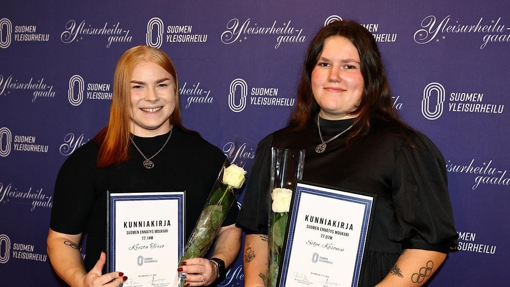 Moukarinheittäjät Krista Tervo ja Silja Kosonen saavat täyden 24 000 euron kaksivuotisen urheilija-apurahan.