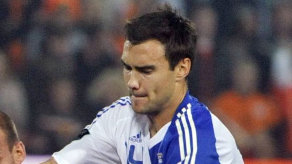 Tim Sparv iski maalin Vitessea vastaan. Kuva: Lehtikuva / Jussi Nukari