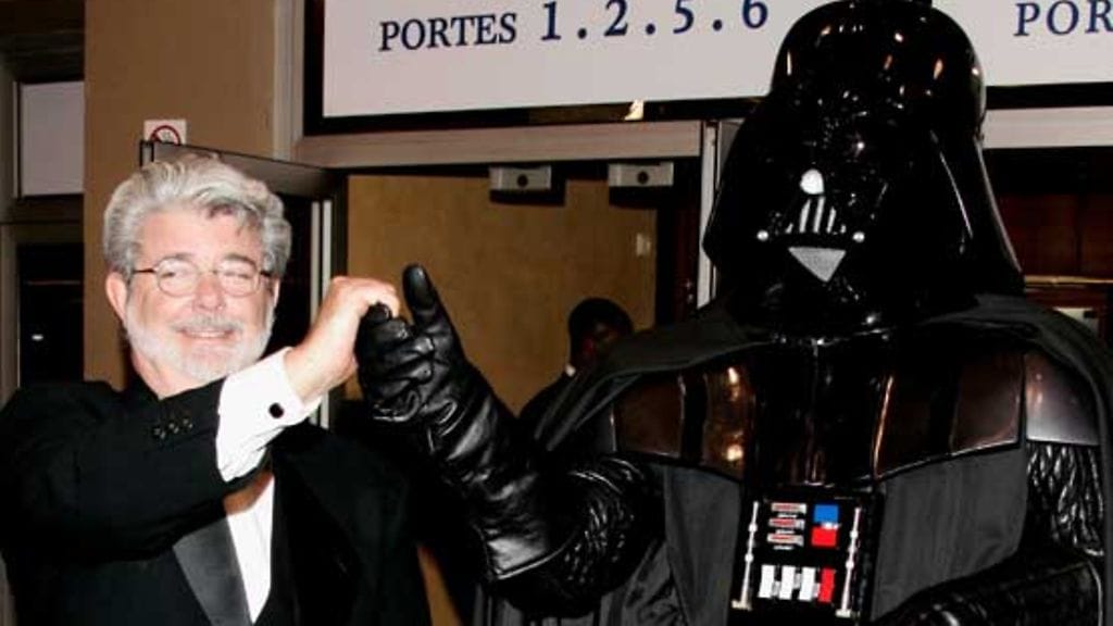 Ohjaaja George Lucas ja Darth Wader.